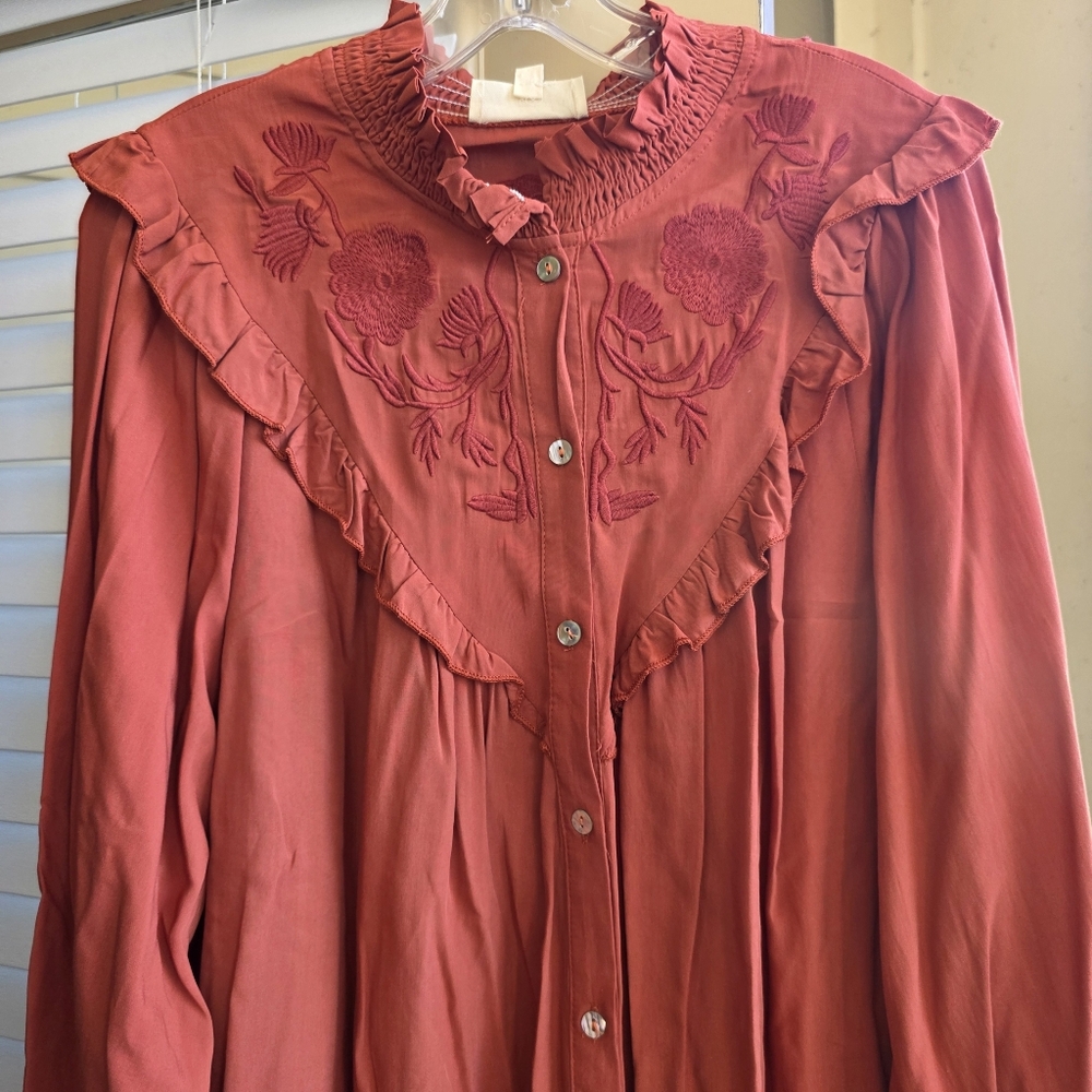 Sz S Listicle Rust Long Sleeves Shirt Embroidery Ruffles Pockets Floral Details - Picture 5 of 12